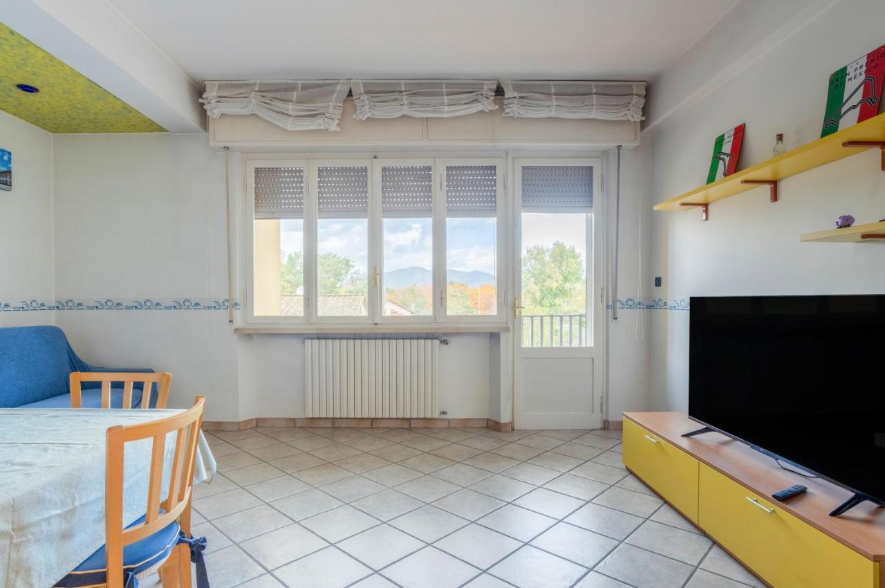 Lucca Roomy Apartment With Balcony And Parking! Exterior photo